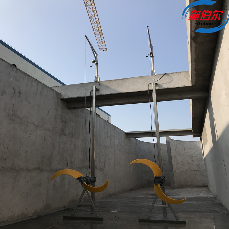 低速潜水推流器